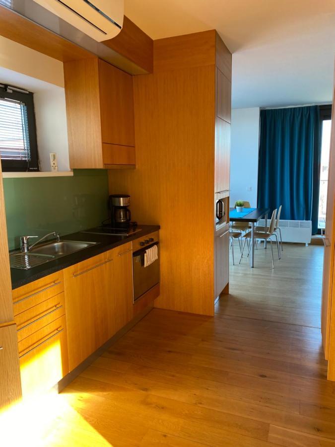 Gemini Superior Apartman & Yacht บาลาตอนแลลเล ภายนอก รูปภาพ
